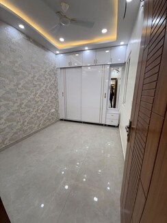 2 BHK + Pooja Room Builder Floor For Sale in Sultanpur