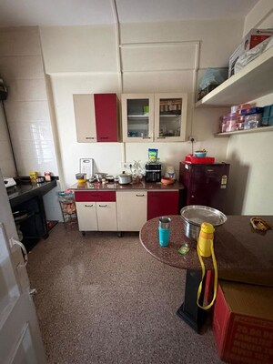 Team Area in 1 BHK Apartment at Vidya CHS, Ghatkopar East – for Rent