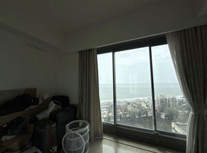 Parking in 3 BHK Apartment at Lodha Seamont, Malabar Hill – for Sale