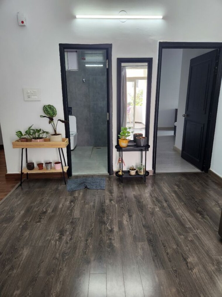 Room, banjara hills 3 Bedroom 1700 Sq.Ft. Apartment In Banjara Hills Hyderabad 10148131