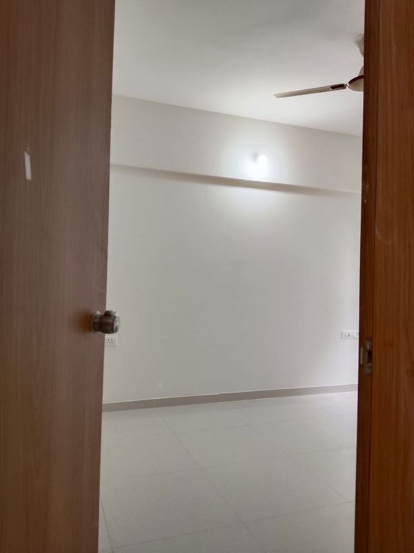 2 BHK + Pooja Room,Servant Room,Study Room,Extra Room,Basement,Store Room Apartment For Rent in Newton Homes Tathawade
