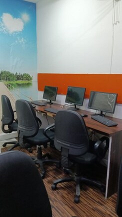 Office Space For Rent in Sector 3