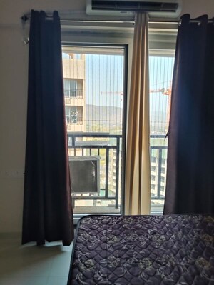 Bedroom in 1 BHK Apartment at Ghodbunder Road – for Rent