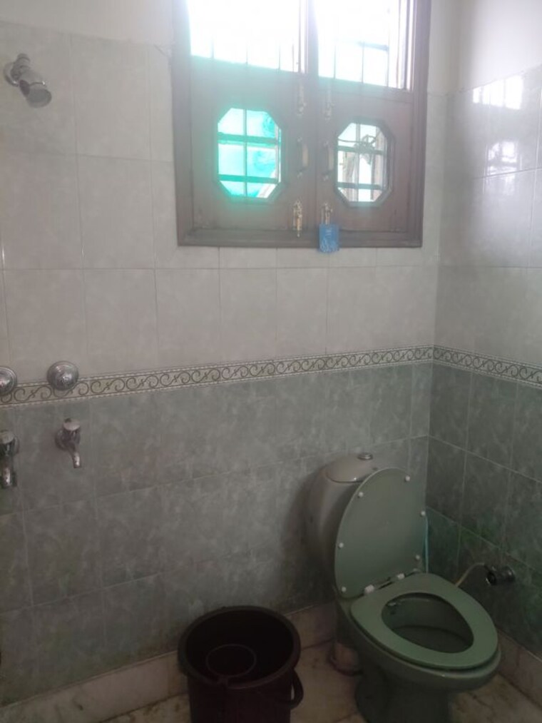 Bathroom, sector 2 1 Bedroom 750 Sq.Ft. Independent House In Sector 2 Panchkula 10148229