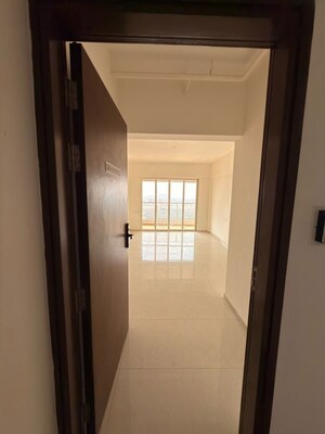 Room in 3 BHK Apartment at Kolte Patil Little Earth, Kiwale – for Rent