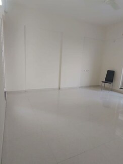 2 BHK + Servant Room Apartment For Rent in Nandan Spectra