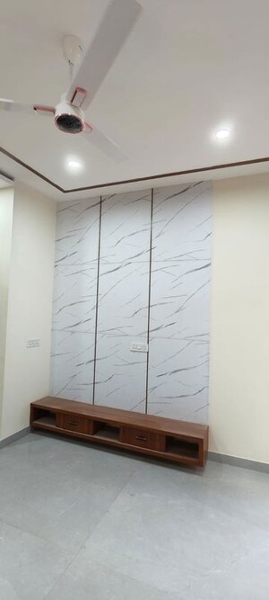 Room in 3 BHK Independent House at Sector 124 – for Sale