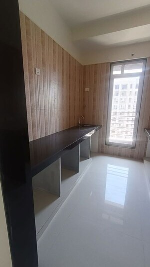 Kitchen in 2 BHK Apartment at Sheth Zuri, Laxmi Nagar – for Rent