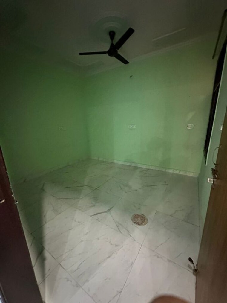 Bathroom, baraula 2 Bedroom 750 Sq.Ft. Builder Floor In Baraula Noida 10148547
