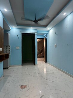 2 BHK + Pooja Room Builder Floor For Rent in Baraula