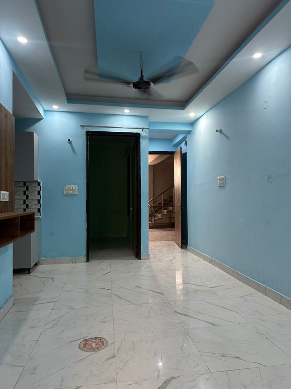 2 BHK + Pooja Room Builder Floor For Rent in Baraula