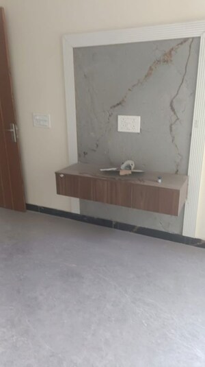 Bathroom in 3 BHK Apartment at BPTP Amstoria, Sector 102 – for Rent