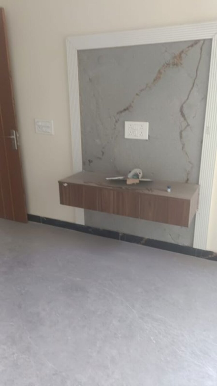 Bathroom, bptp-amstoria 3 Bedroom 2025 Sq.Ft. Apartment In Sector 102 Gurgaon 10148635