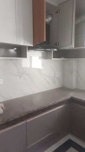 Kitchen in 3 BHK Apartment at BPTP Amstoria, Sector 102 – for Rent