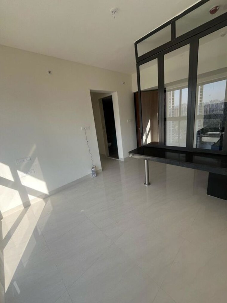 Room, lodha-crown-quality-homes 2 Bedroom 510 Sq.Ft. Apartment In Majiwada Thane 10148639