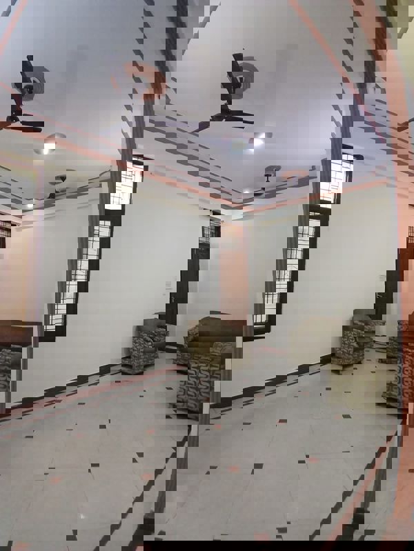 3 BHK 200 Sq.Ft. Builder Floor in Spring Field