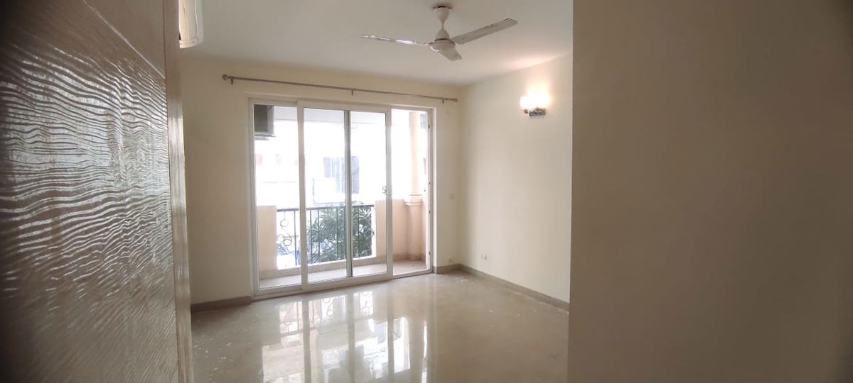 3.5 BHK + Pooja Room,Study Room Apartment For Rent in Emaar Emerald Floors Premier
