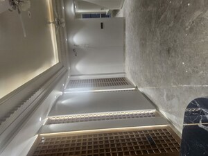 Furnished Amenities in 3 BHK Builder Floor at Surajmal Vihar – for Sale