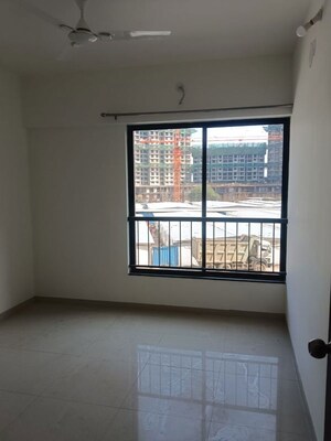 Room in 2 BHK Apartment at Shapoorji Pallonji Joyville Hadapsar Annexe, Hadapsar – for Rent
