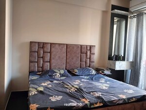Bedroom in 2 BHK Apartment at Panchsheel Greens II, Sector 16 Greater Noida – for Rent