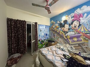 Bedroom in 2 BHK Apartment at Panchsheel Greens II, Sector 16 Greater Noida – for Rent