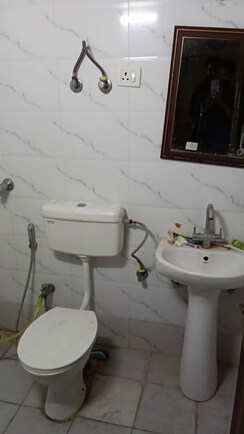 2 BHK Apartment For Rent in Panchsheel Greens II