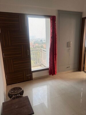 Room in 3 BHK Apartment at Marvel Homes, Sector 61 – for Sale