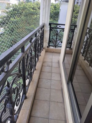Balcony in 3 BHK Apartment at Ekta Heritage Apartment, Khar West – for Rent
