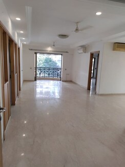 3 BHK + Servant Room Apartment For Rent in Ekta Heritage Apartment