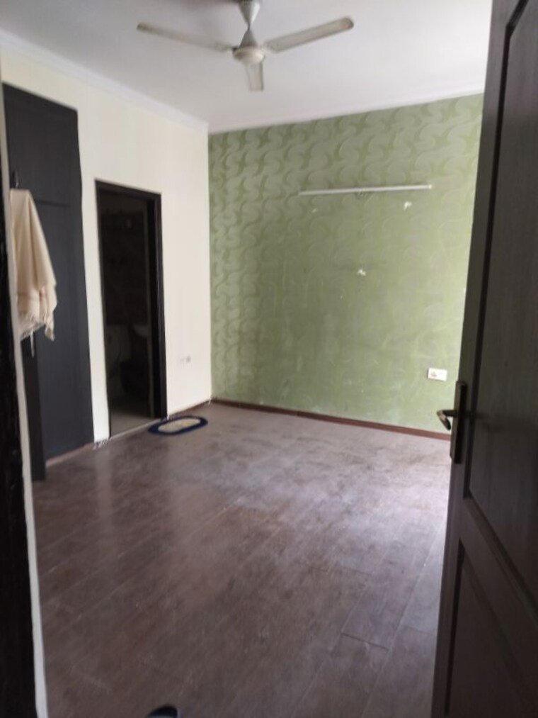 Room, amrapali-silicon-city 2.5 Bedroom 1080 Sq.Ft. Apartment In Sector 76 Noida 10148965