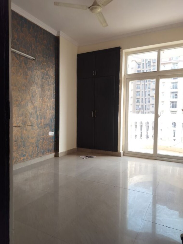Room, amrapali-silicon-city 2.5 Bedroom 1080 Sq.Ft. Apartment In Sector 76 Noida 10148965