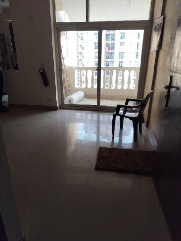 2.5 BHK + Study Room Apartment For Rent in Amrapali Silicon City