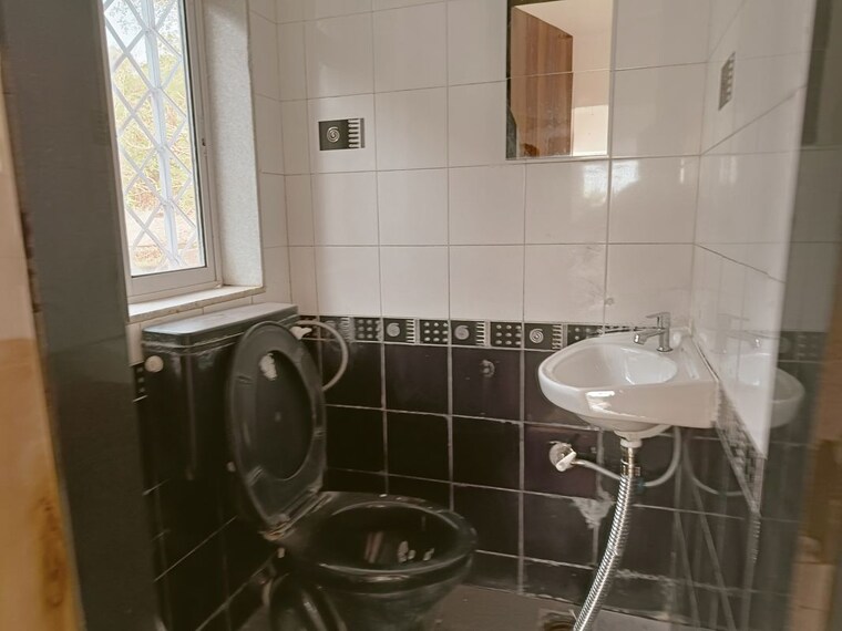 Kitchen, royal-palms 5 Bedroom 3000 Sq.Ft. Independent House In Goregaon East Mumbai 10149006