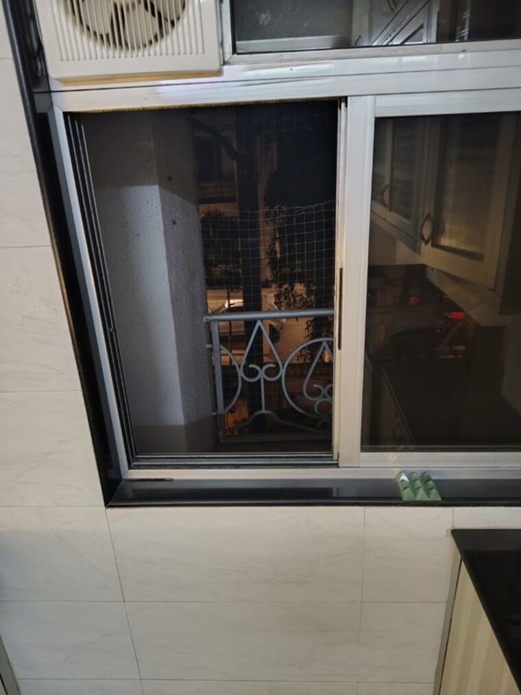 Balcony, union-park 2 Bedroom 650 Sq.Ft. Apartment In Chembur Mumbai 10148921