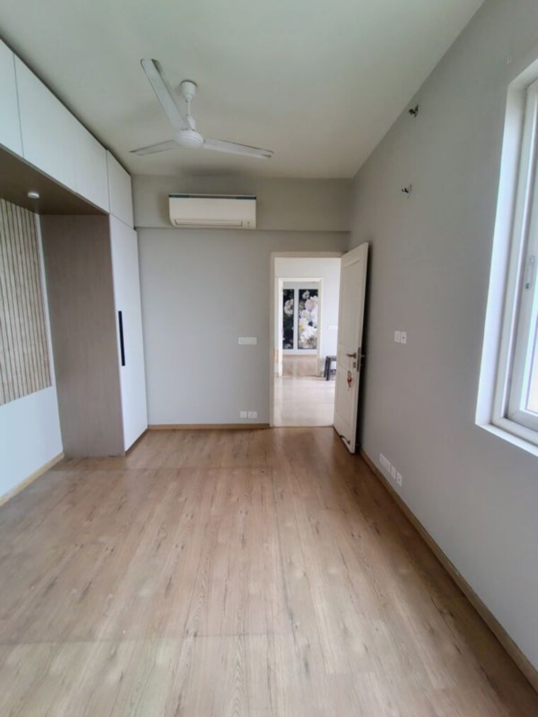 Room, aipl-club-residences 2 Bedroom 930 Sq.Ft. Apartment In Sector 70a Gurgaon 10149010