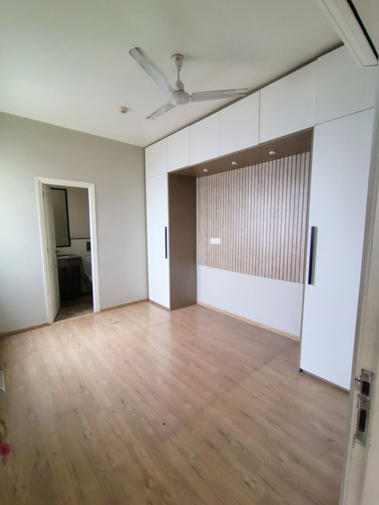 Room, aipl-club-residences 2 Bedroom 930 Sq.Ft. Apartment In Sector 70a Gurgaon 10149010