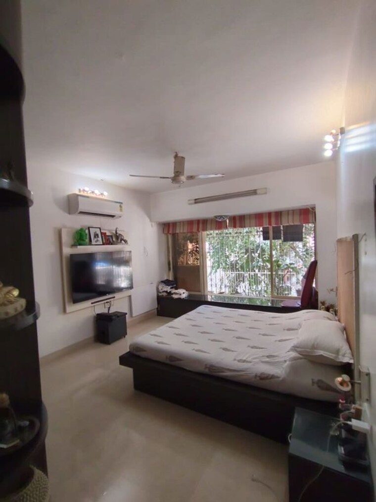 Bedroom, prestige-court 3 Bedroom 1400 Sq.Ft. Apartment In Khar West Mumbai 10148947