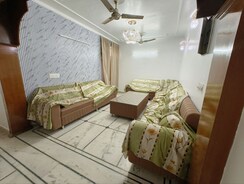 2 BHK + Pooja Room Apartment For Rent in Shri Banke Vihari