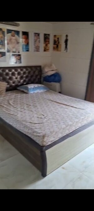Bedroom in 2 BHK Apartment at Yashodeep Castle CHS, Oshiwara – for Rent