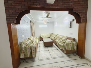 Bedroom in 2 BHK Apartment at Shri Banke Vihari, Sector 56 – for Rent