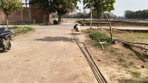  Plot – Exterior View View at Raebareli Road - for Sale