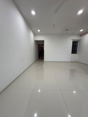 Building Lobby in 2 BHK Apartment at Aman CHS Malad East, Malad East – for Rent