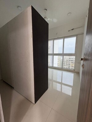 Room in 2 BHK Apartment at Aman CHS Malad East, Malad East – for Rent