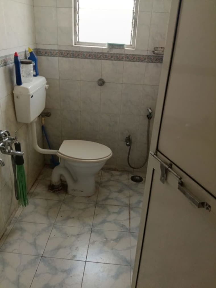 Bathroom, shriram-nagar-chs 2 Bedroom 1145 Sq.Ft. Apartment In Aundh Pune 10149180