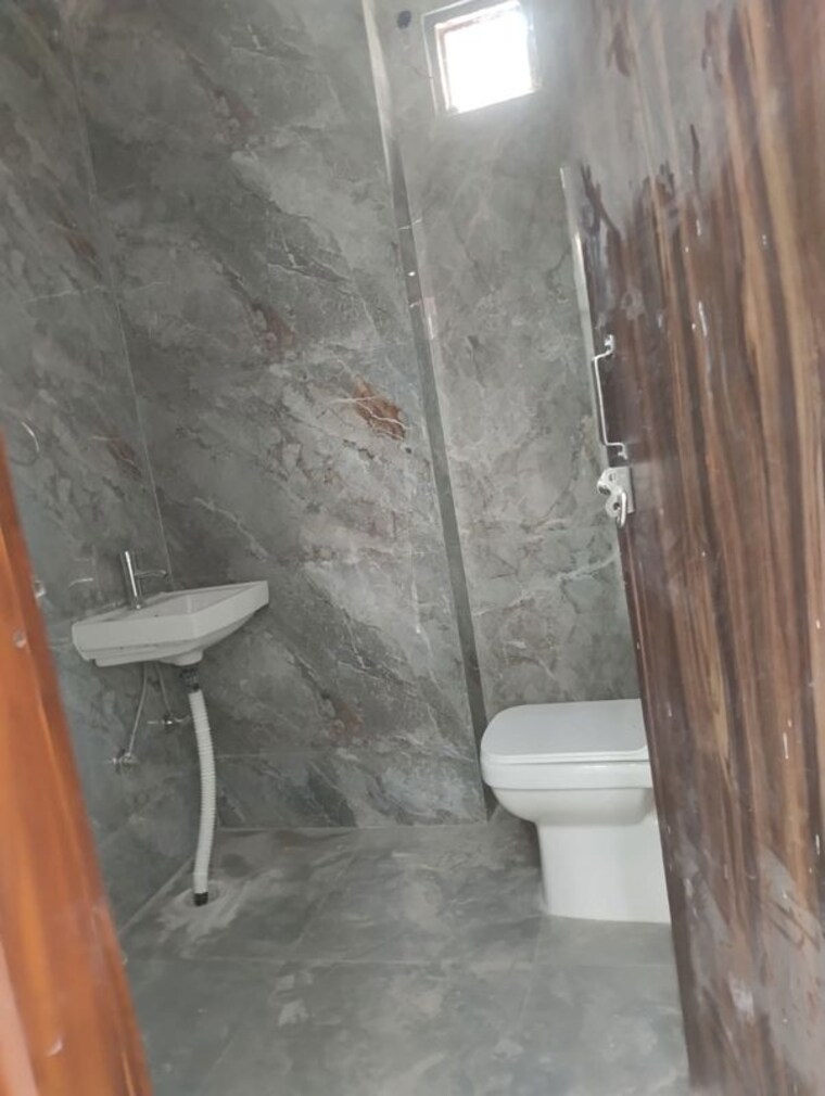 Bathroom, neb sarai 1 RK 350 Sq.Ft. Builder Floor In Neb Sarai Delhi 10149273