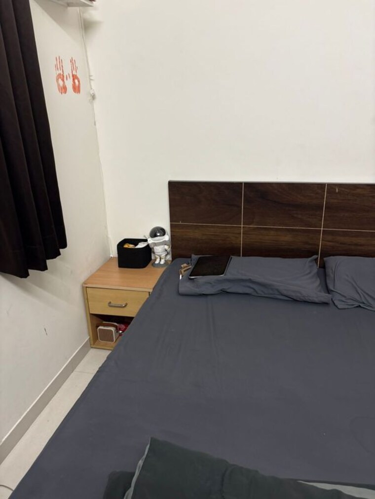 Master Bedroom, ayodhya-nagari-chs 3 Bedroom 1500 Sq.Ft. Apartment In Bopodi Pune 10149282