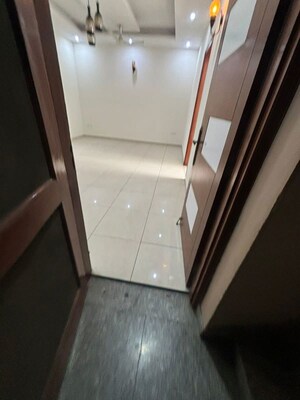 3 BHK Builder Floor For Rent in NDA Rail Vihar, Sector 33