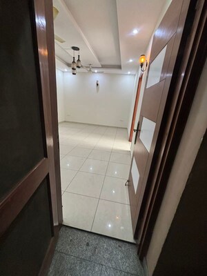 Bathroom in 3 BHK Builder Floor at NDA Rail Vihar, Sector 33 – for Rent