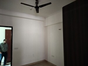 Room in 3 BHK Apartment at Gaur Saundaryam, Tech Zone 4 Greater Noida – for Sale