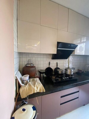 Kitchen in 1.5 BHK Apartment at Sheth Zuri, Laxmi Nagar – for Rent